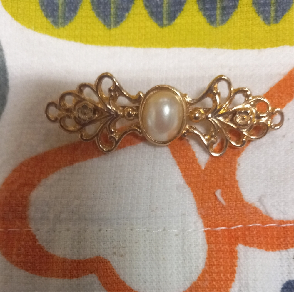 Pin